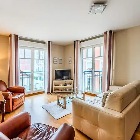 1 Bedroom Beautiful In Apartment Arcachon